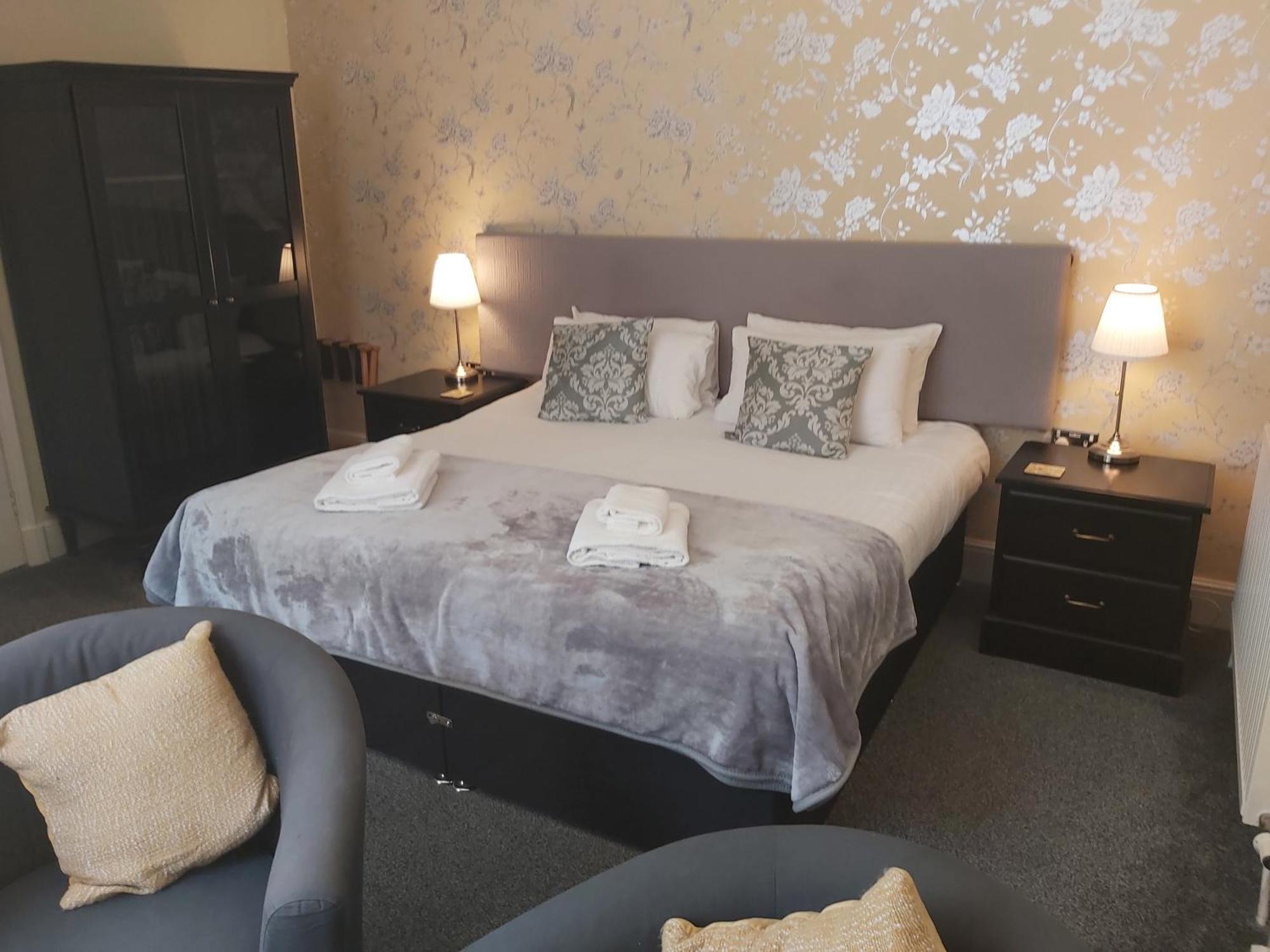 Elton Guest House Грейндж-овер-Сандс Экстерьер фото